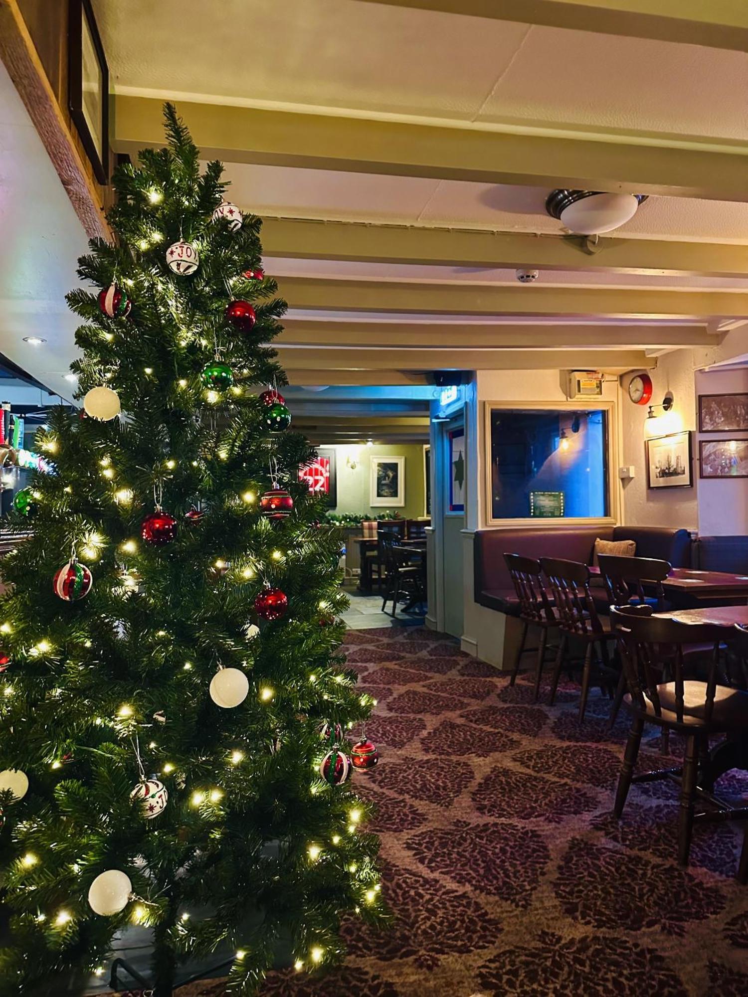 The Star Inn Хейл Экстерьер фото